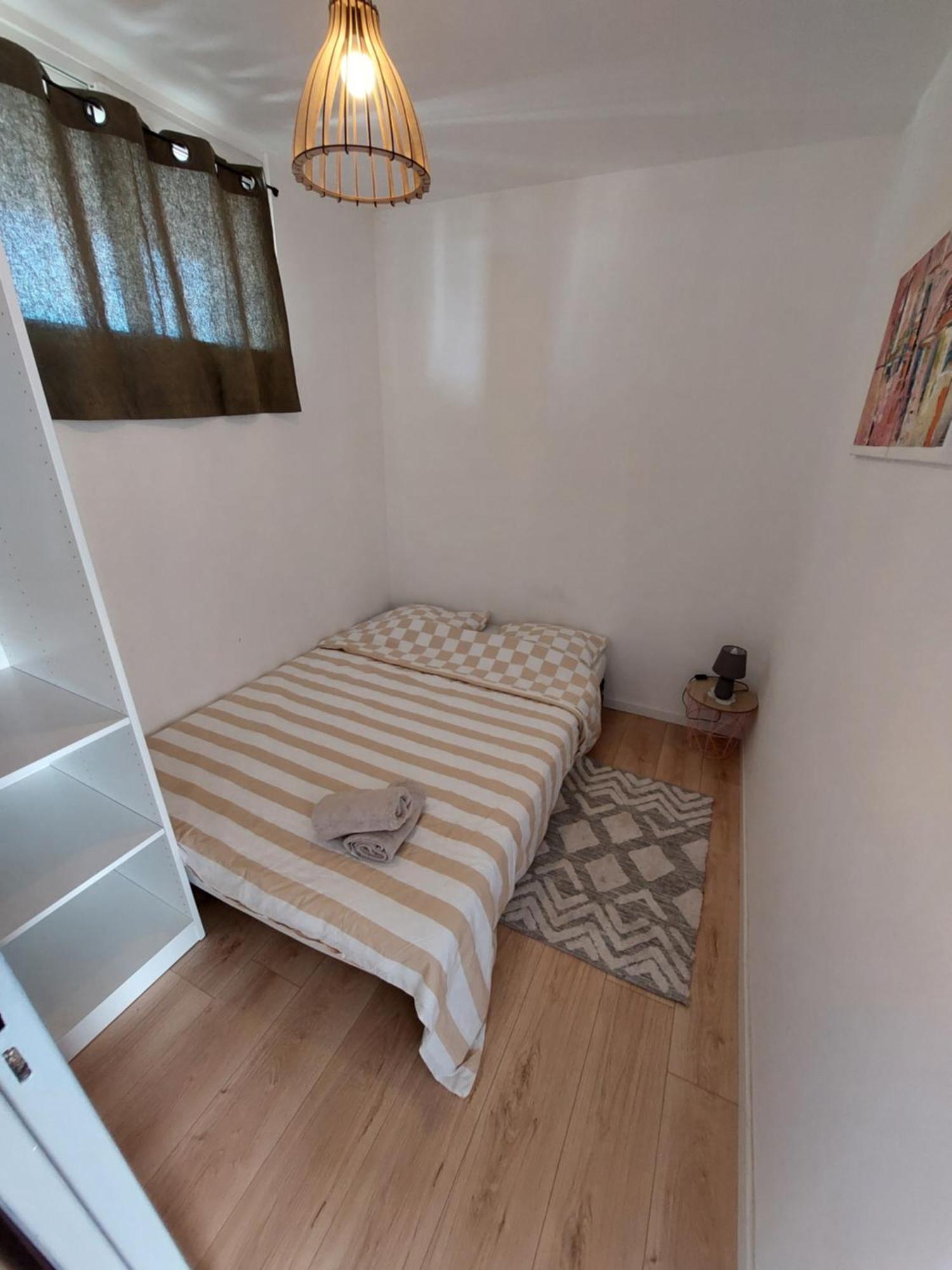 Apartamento Le Voltaire - T2 Neuf Face Pyrenees Tarbes Exterior foto